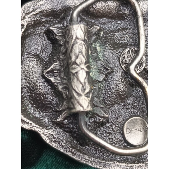 Bergamot Brass Works Belt Buckle Tractor Farm Barn Dog Windmill Wheat Seeds D-49 - Picture 6 of 9